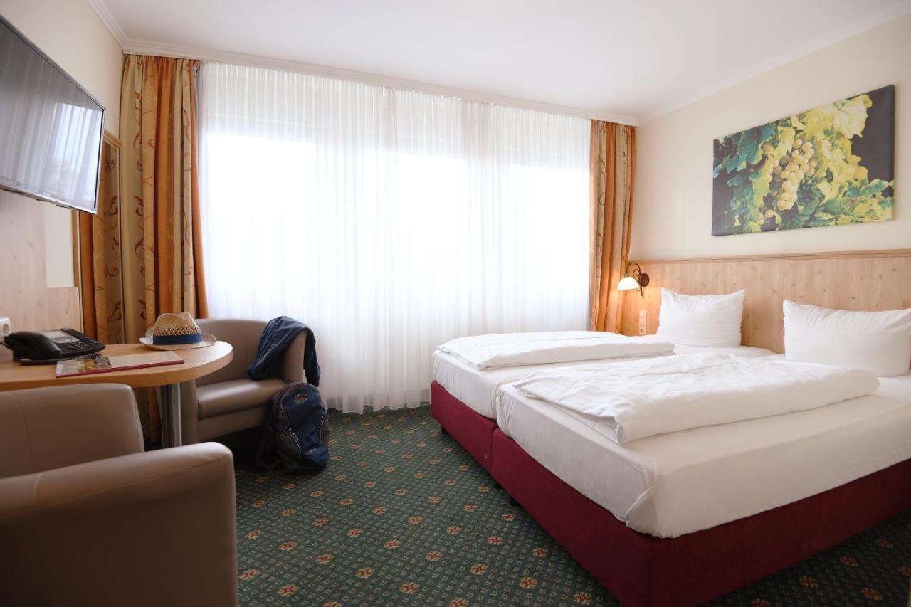 Moselstern Parkhotel Kraehennest Loef Luaran gambar